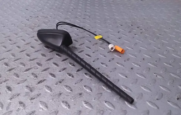 Toyota ProAce City Radio antenna 9808547080