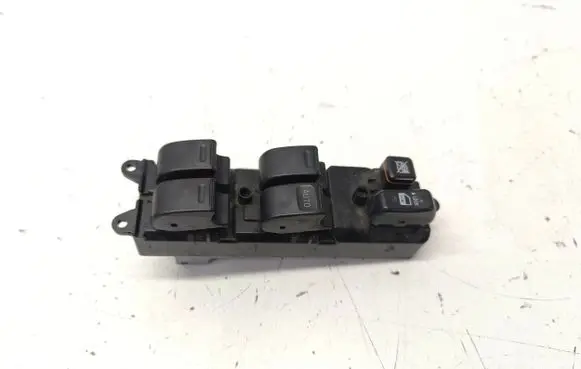 Toyota Prius (XW20) Electric window control switch 8482047012 515358 HM4701