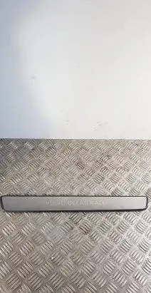 Volvo XC60 Front sill trim cover 31416136