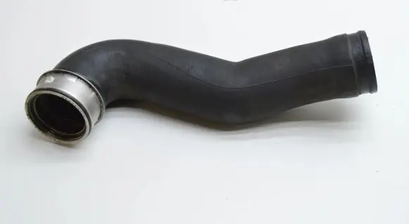 Mercedes-Benz ML W164 Intercooler hose/pipe A1645280382 15376425