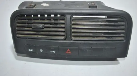 Fiat Grande Punto Dash center air vent grill 735386328