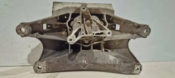 Audi A4 S4 B8 8K Gearbox mounting bracket 8k0399263