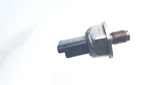 Fuel pressure sensor