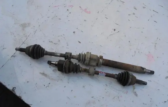 Ford Fiesta Front driveshaft