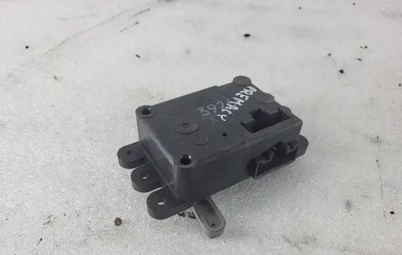 Mazda Premacy Air flap motor/actuator 3920A388