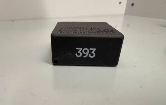 Audi A6 S6 C5 4B Light relay 4B0919471A 5KG00656805