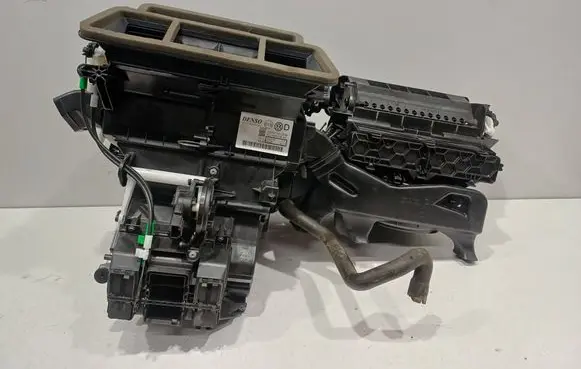 Volkswagen Passat Alltrack Interior heater climate box assembly 3Q1820005AQ CZ4431602604 020216