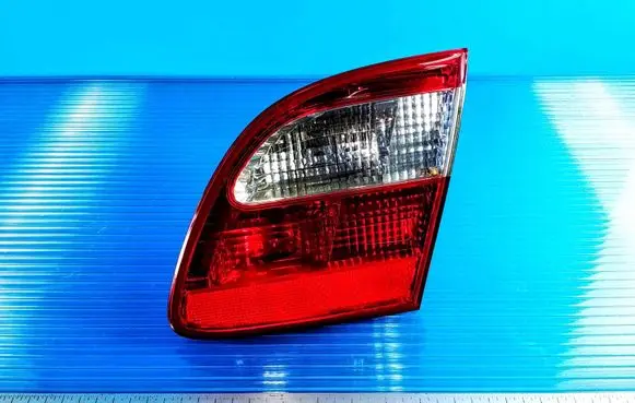 Mercedes-Benz E W211 Tailgate rear/tail lights 379504 A2118201404