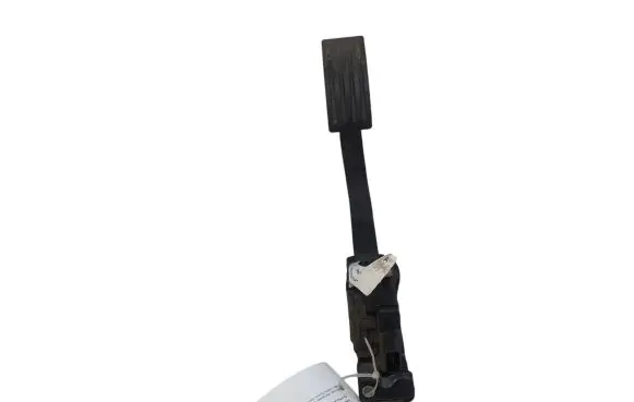 Ford Focus Accelerator throttle pedal 6PV01036880 EV619F836AA