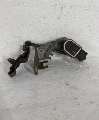 Porsche 911 997 Headlight/headlamp level sensor 99763112100 1858 180407