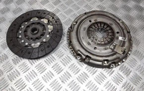 Volvo V60 Pressure plate 31492038