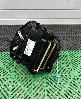 BMW 5 F10 F11 Heater fan/blower 9248171 FC5822