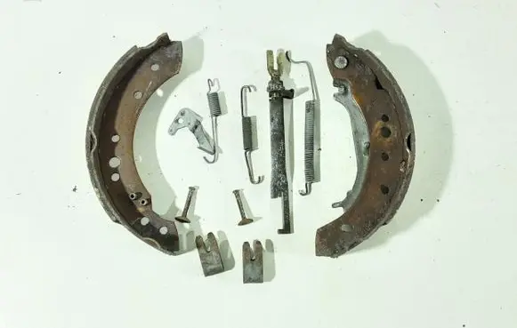 Mitsubishi Colt Brake pads (rear) 
