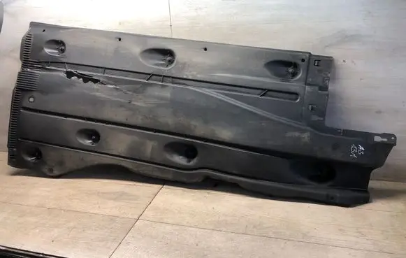 Audi A3 S3 8V Side bottom protection 5Q0825202L