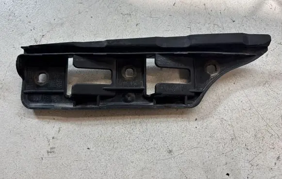 Volkswagen Golf V Front bumper mounting bracket 1K0807183