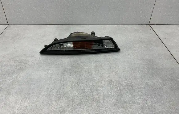 Volkswagen Scirocco Front indicator light 1K8953042E