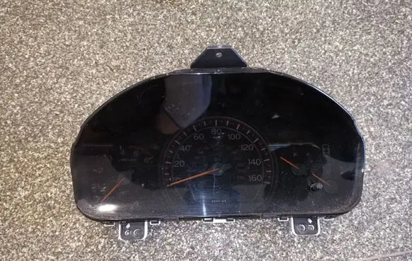 Honda Accord Speedometer (instrument cluster) 78100E200 HR0347303