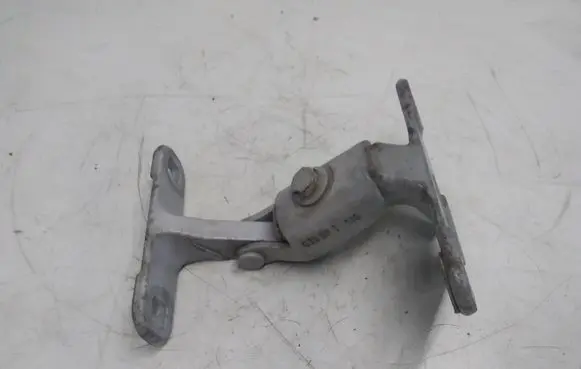 BMW X5 E70 Tailgate hinge 63307136