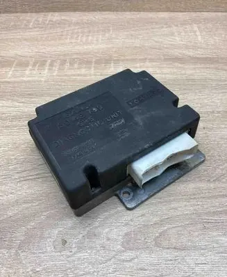 Saab 9000 CS Airbag control unit/module 010128103 5043799