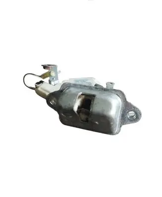 Subaru Impreza II Tailgate/trunk/boot lock/catch/latch 63100FE000