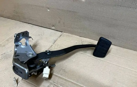 Toyota Auris E180 Brake pedal sensor switch 89510-47050 8951047050