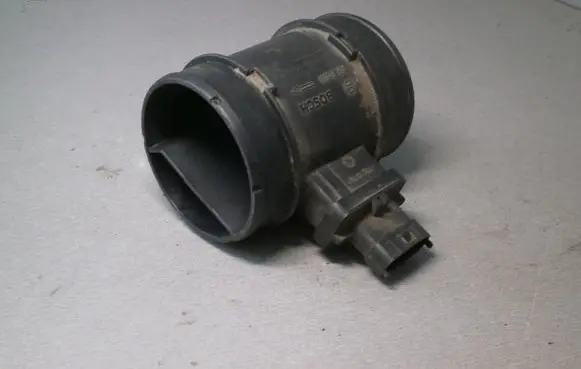 Fiat Freemont Mass air flow meter 0281002917 55206758