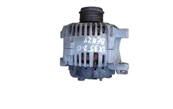 Hyundai ix35 Generator/alternator 2606446 37300-2G400