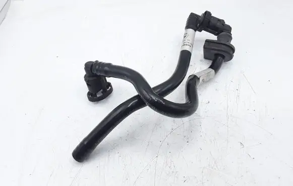 BMW 3 F30 F35 F31 Breather/breather pipe/hose 7613026
