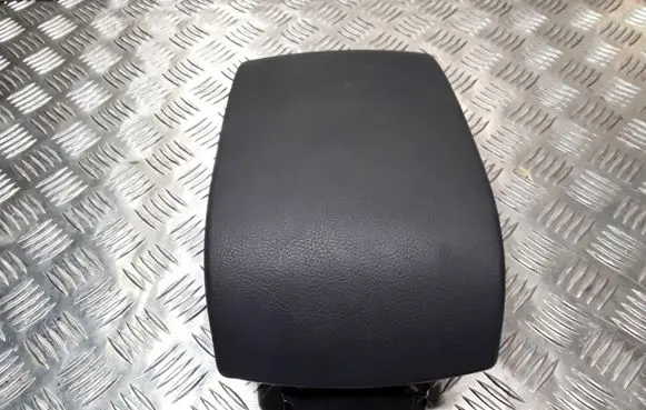 Ford Mondeo MK IV Armrest 6M21R044C82A