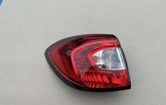 Renault Captur Rear/tail lights 265557367R 454932