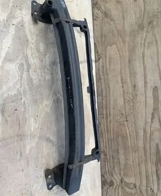 Skoda Octavia Mk2 (1Z) Front bumper cross member 1Z0807111