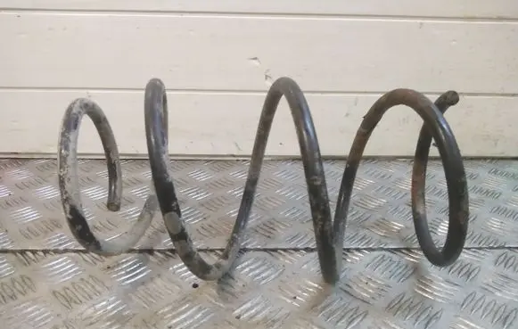 BMW 3 E46 Front coil spring