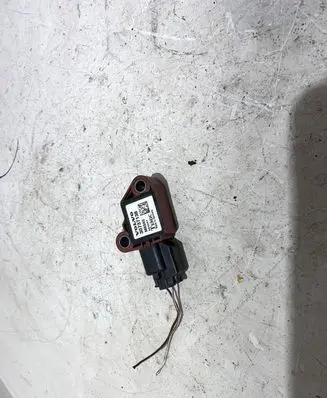Volvo V50 Airbag deployment crash/impact sensor 30737138