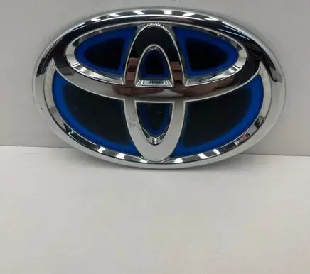 Manufacturer badge logo/emblem