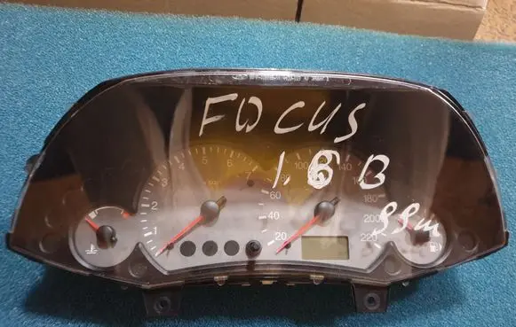 Ford Focus Speedometer (instrument cluster) 10841