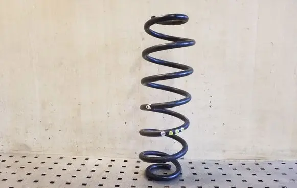 Volkswagen Golf Plus Rear coil spring