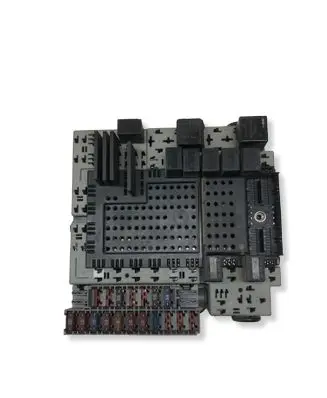 Volvo S60 Fuse module 8622520
