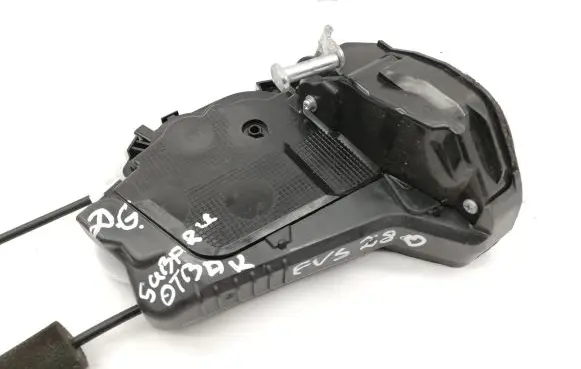 Subaru Outback (BT) Rear door lock