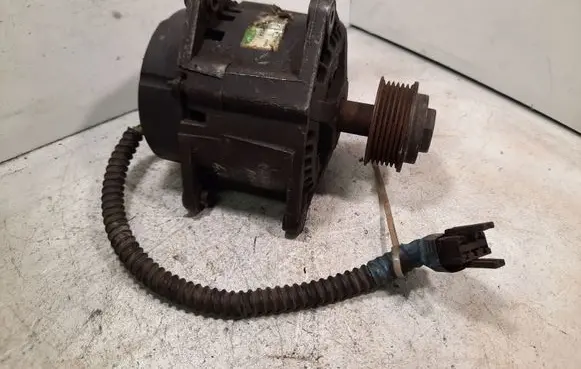 Land Rover Defender Generator/alternator A127M120A 63341240