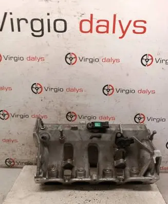 Renault Megane III Intake manifold 8201234479
