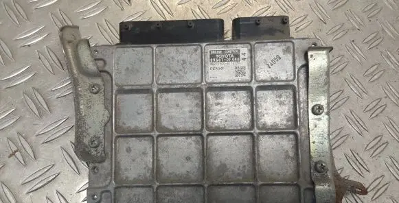 Toyota Verso Engine control unit/module 896610F440