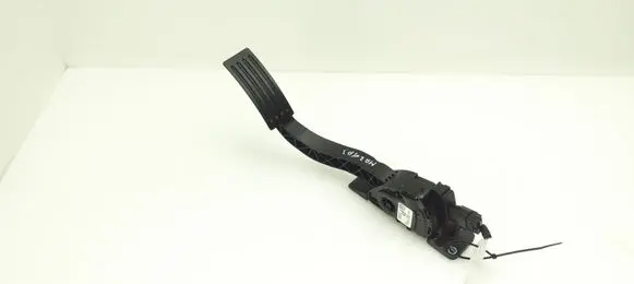 Mazda 3 II Accelerator throttle pedal BBV441600A 6PV01036861