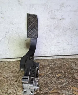 Audi A6 S6 C5 4B Accelerator throttle pedal 8D1721523F 6PV008376 6PV00837603