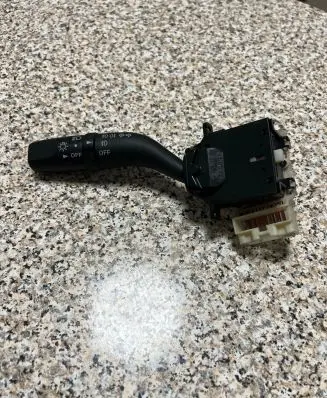 Subaru Forester SH Indicator stalk 17A0895