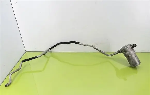 Audi A8 S8 D2 4D Air conditioning (A/C) pipe/hose 