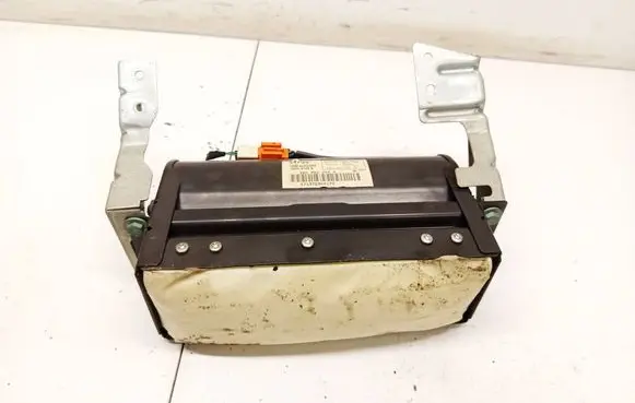 Volkswagen PASSAT B5 Passenger airbag 3b0880204a