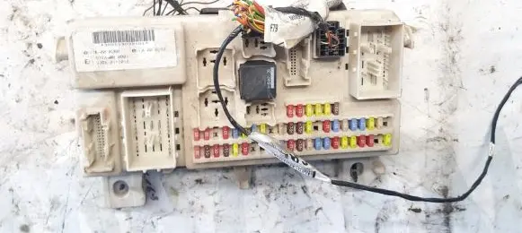 Ford Focus Fuse box set e11a000280 97ra-000001