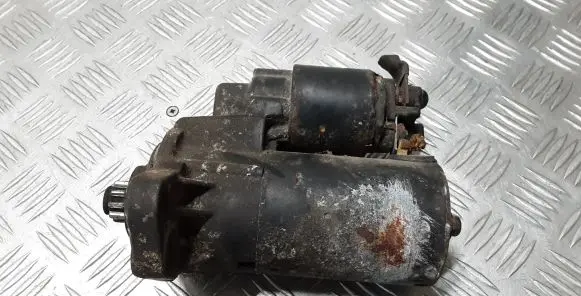 Volkswagen Golf IV Starter motor