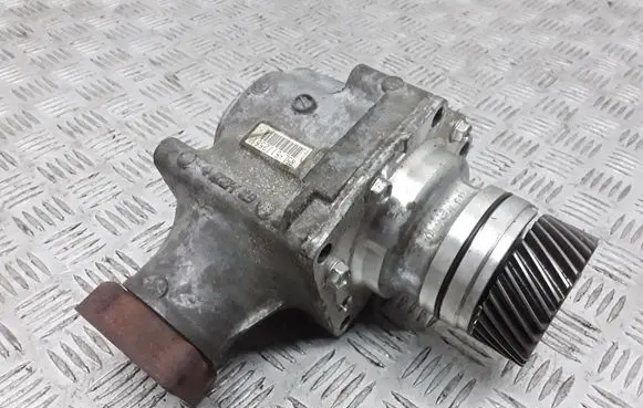 Honda CR-V Gearbox transfer box case R5L5172561 5172561