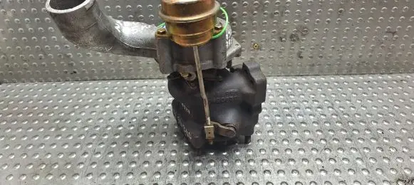 Audi A6 S6 C5 4B Turbo 078145704T
